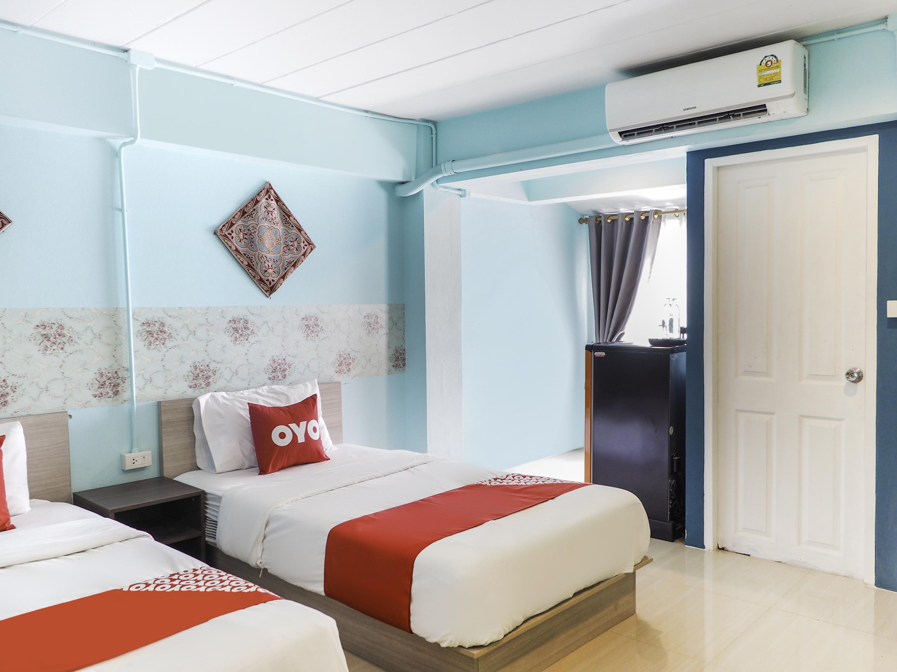 Oyo 983 The Private Hotel Chiang Mai Luaran gambar