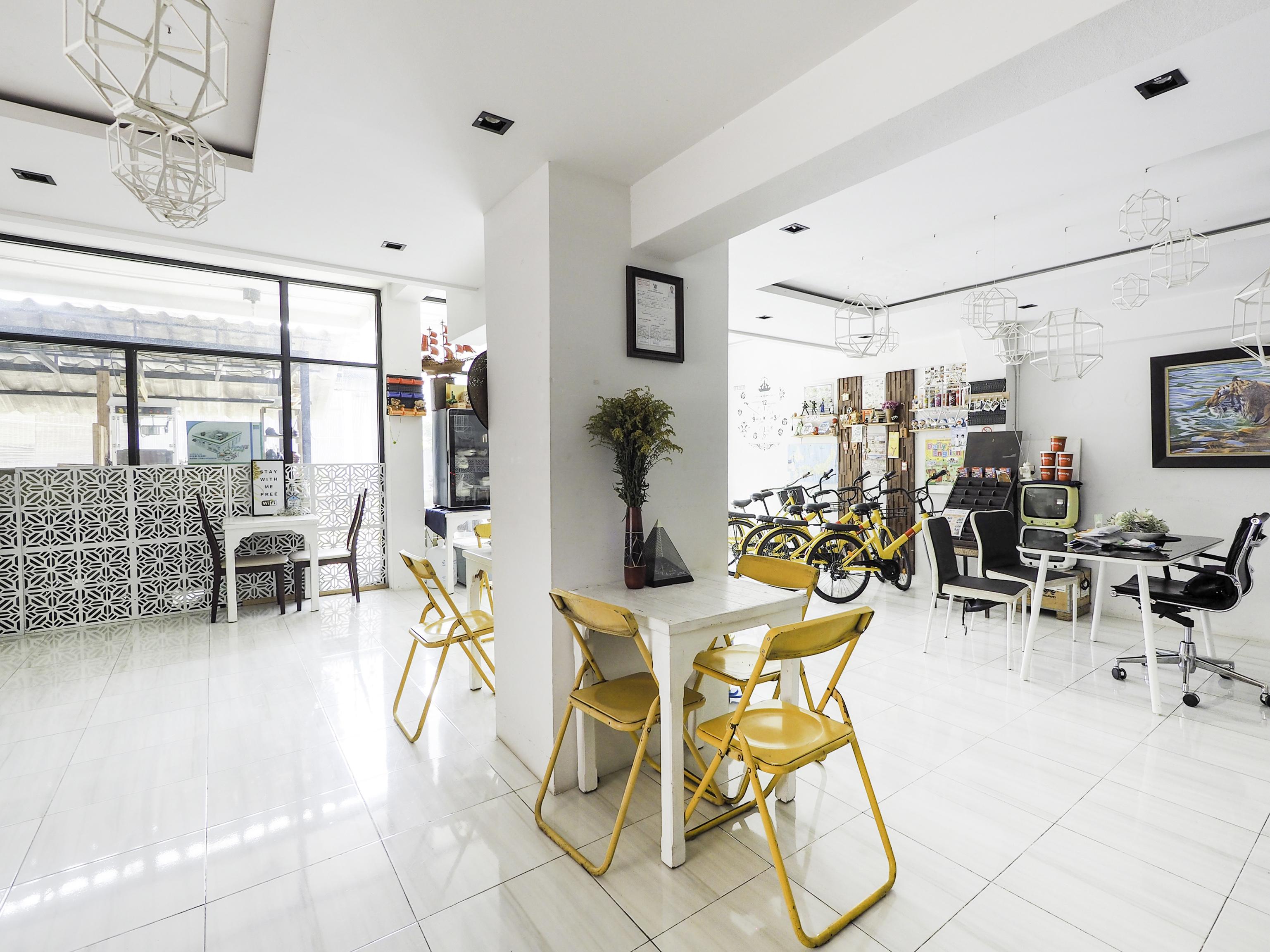 Oyo 983 The Private Hotel Chiang Mai Luaran gambar